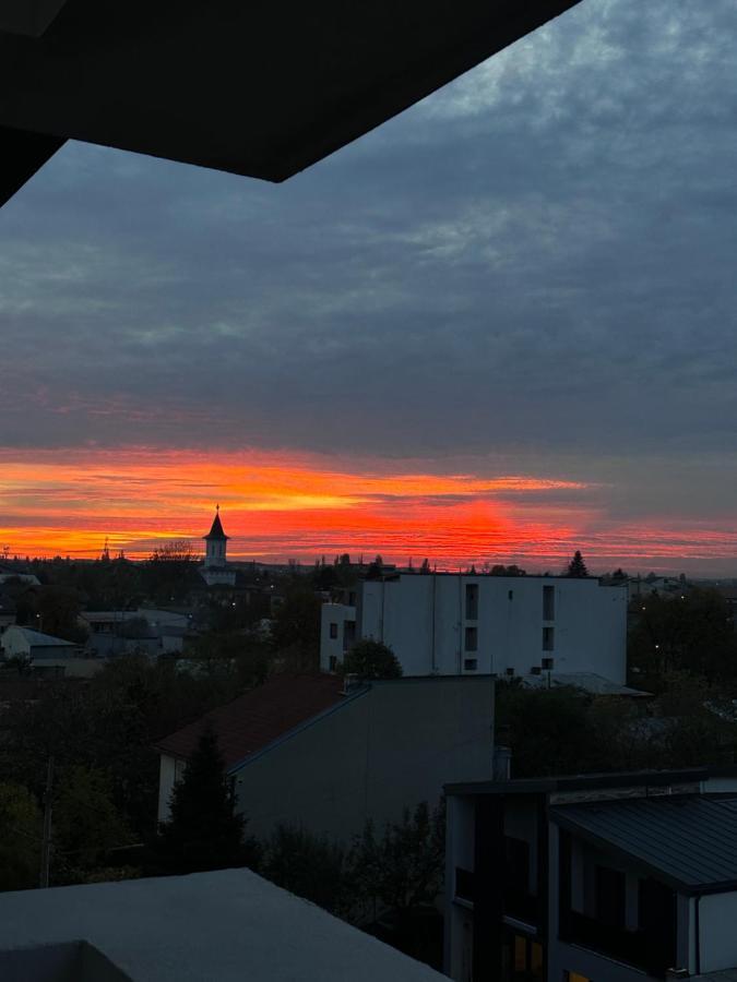 Sunset View Bucharest Bucareste Exterior foto